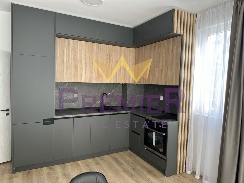 Продава се Двустаен апартамент в Варна, Възраждане 3 - 57 кв.м за 1825 €/кв.м - Снимка #1