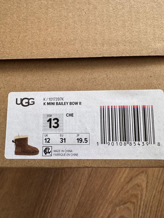 Cizme UGG noi, 31