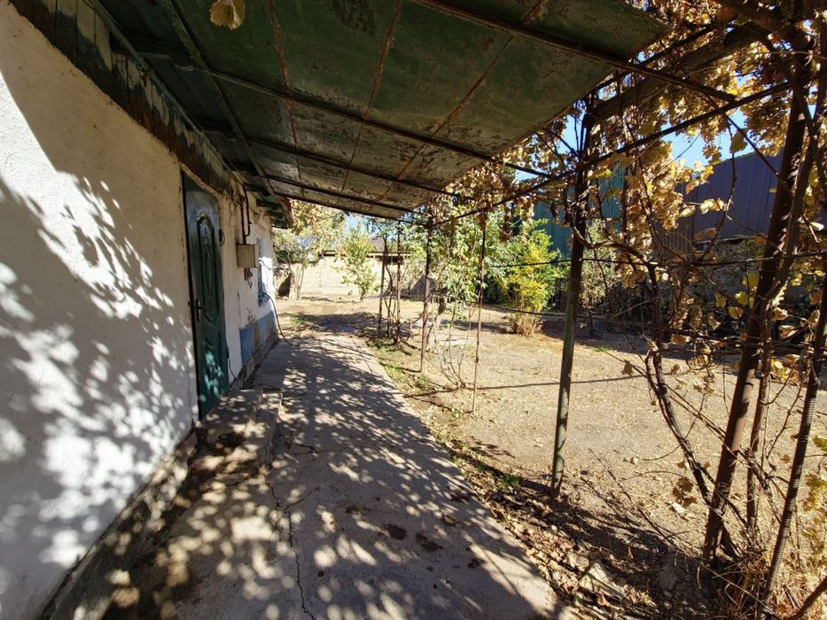 Дом в Джалаире 8 соток