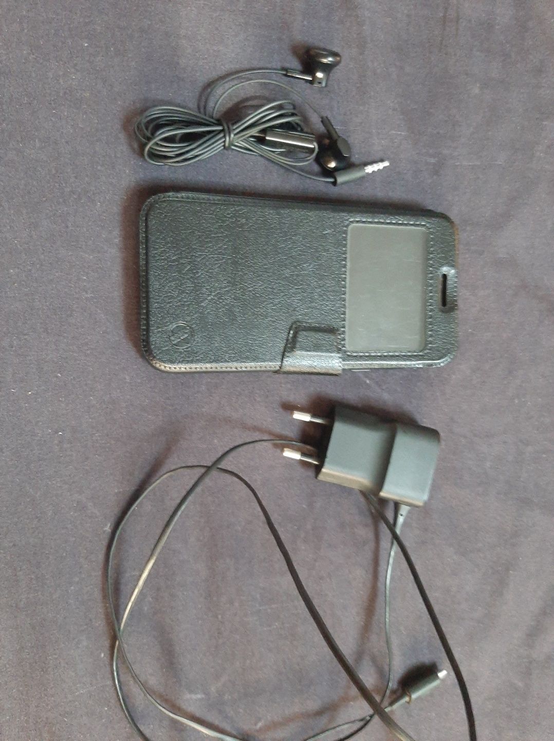 Vand Samsung j5 cu incarcator