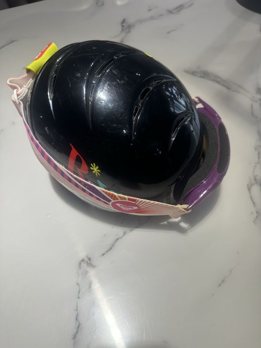 Продавам скиорска каска