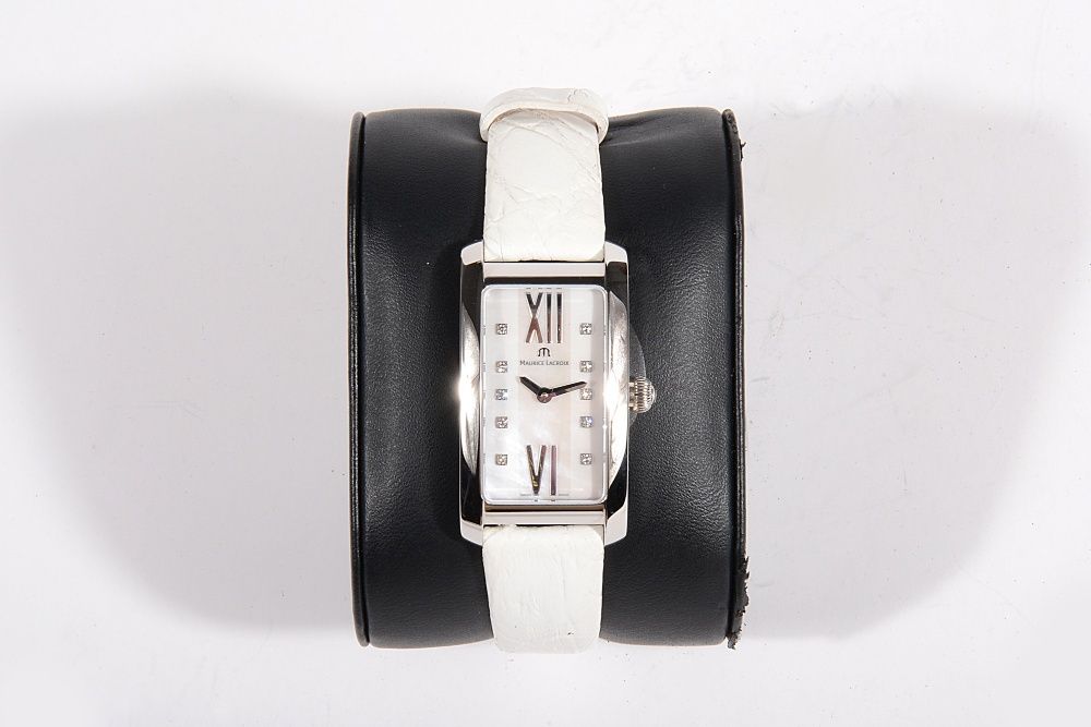 Дамски часовник Maurice Lacroix Mother Of Pearl Dial White Diamonds