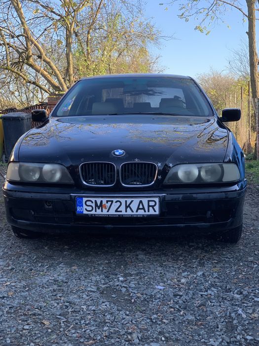 Vand sau schimb 520i