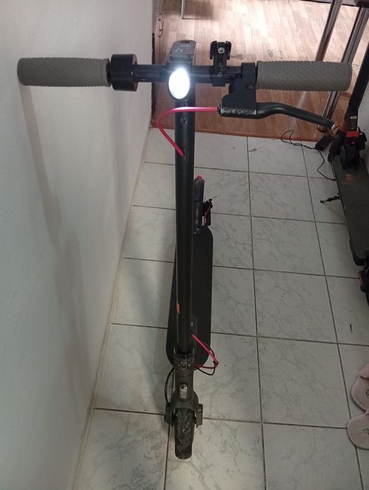 Trotineta electrica xaomi pro2 viteza 25 km autonomie 45 km