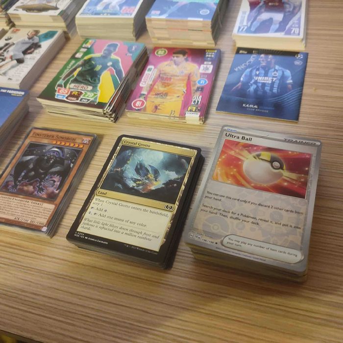 Carduri, cartonase cu fotbal, pokemon, Fortnite, YuGiOh, etc.