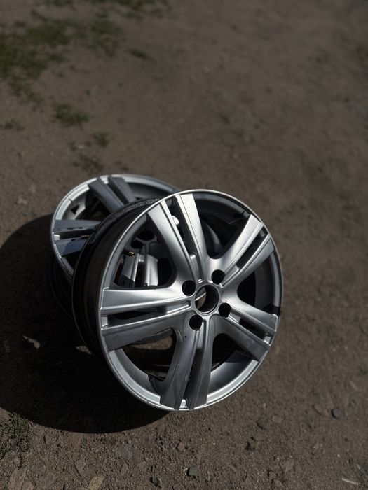 Диски Nissan Note R16. ЕСТЬ ТОЛЬКО 2.