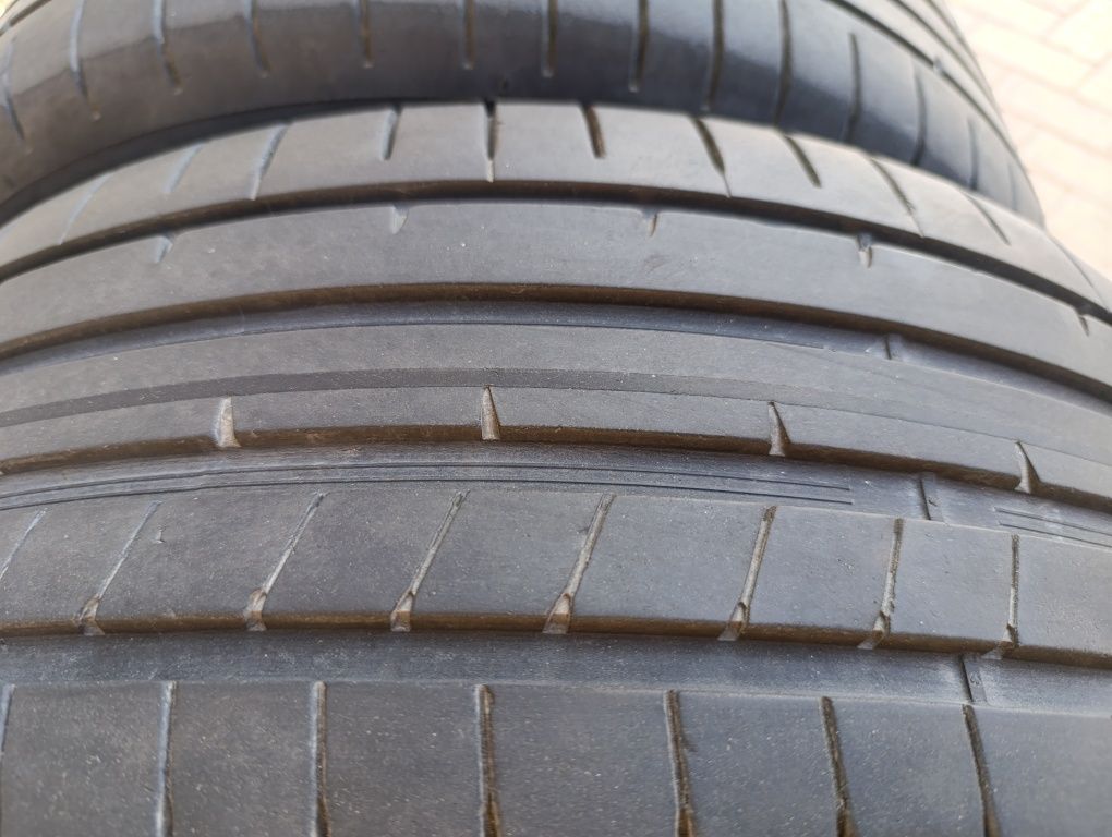 Летни гуми Dunlop 235/55/18 dot 2022