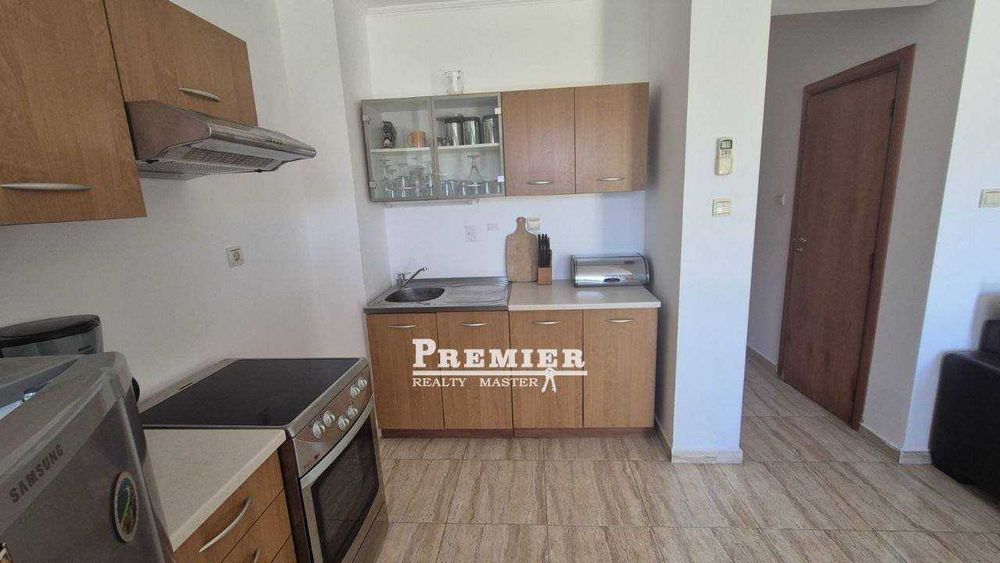 Продава се Тристаен апартамент в Свети Влас - 80 кв.м за 1313 €/кв.м - Снимка #3