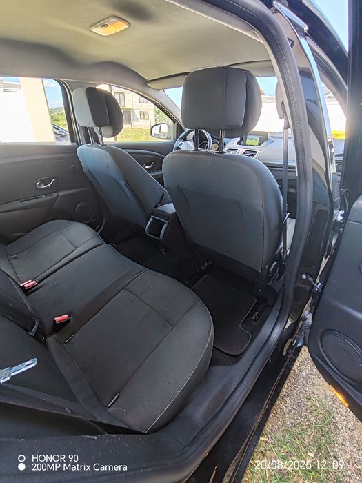 Renault Megane euro 5// an 2011// 1,5 DCI// Nr roșii valabile!