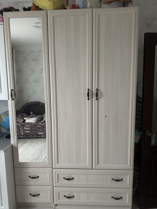 Продам детский шкаф