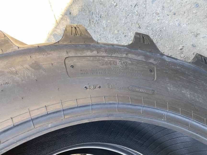 420/85R38 pentru tractor spate cu garantie anvelope marca GRI noi