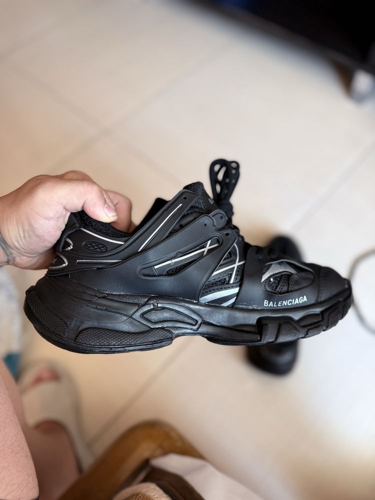 Balenciaga Track