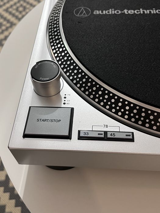 Vand pickup Audio-Technica AT-LP120XUSB ca nou