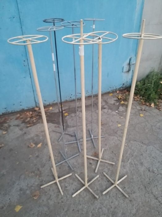 Стойки для цветов