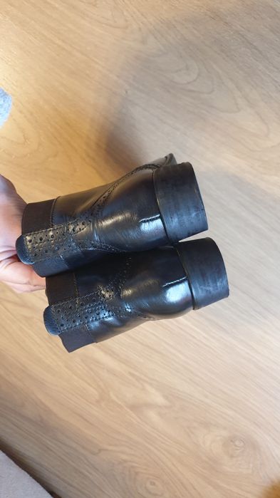 Lot incaltari piele 37, noi sau in stare f buna