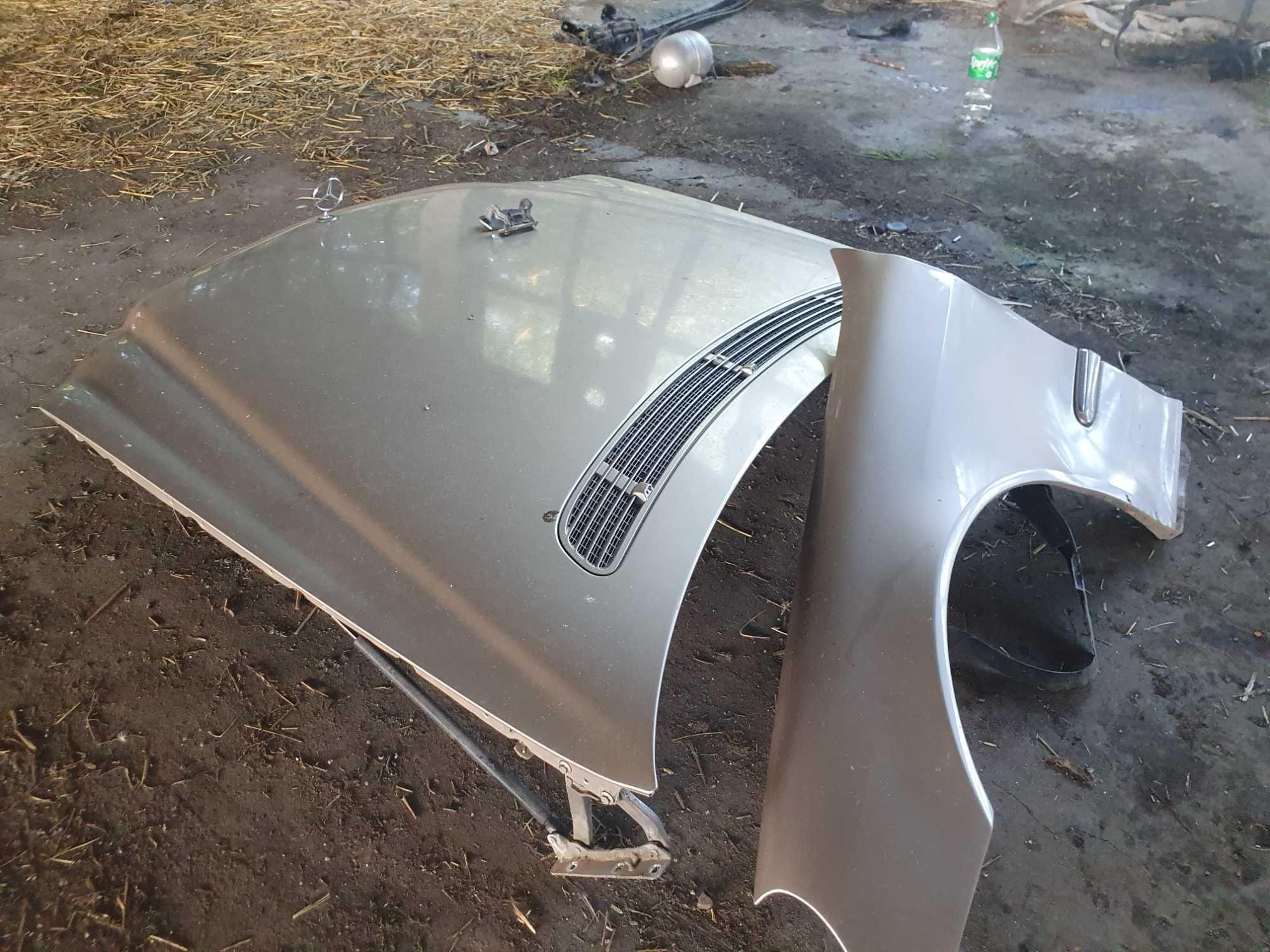 Продавам Mercedes S320 W220