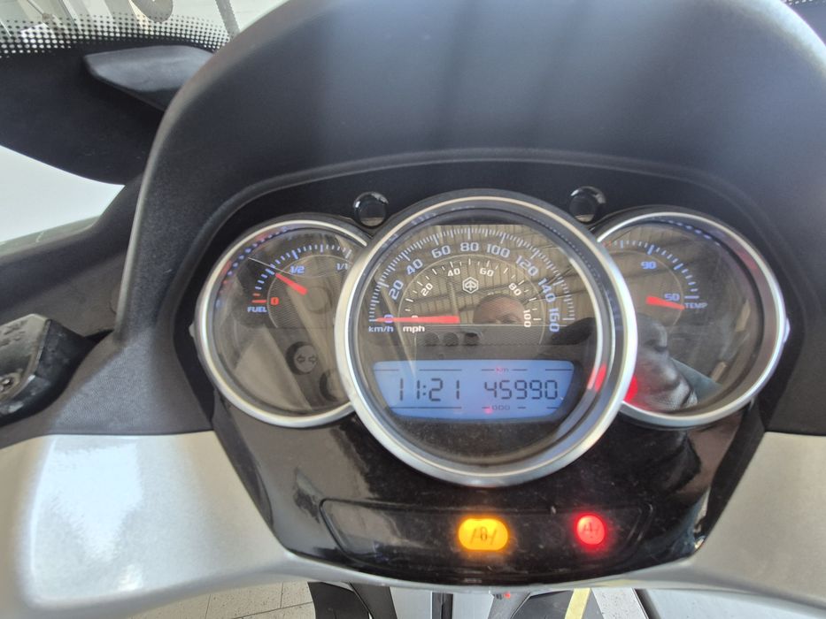 MP3 YOURBAN L5E 2016 ( Se conduce cu categoria B)