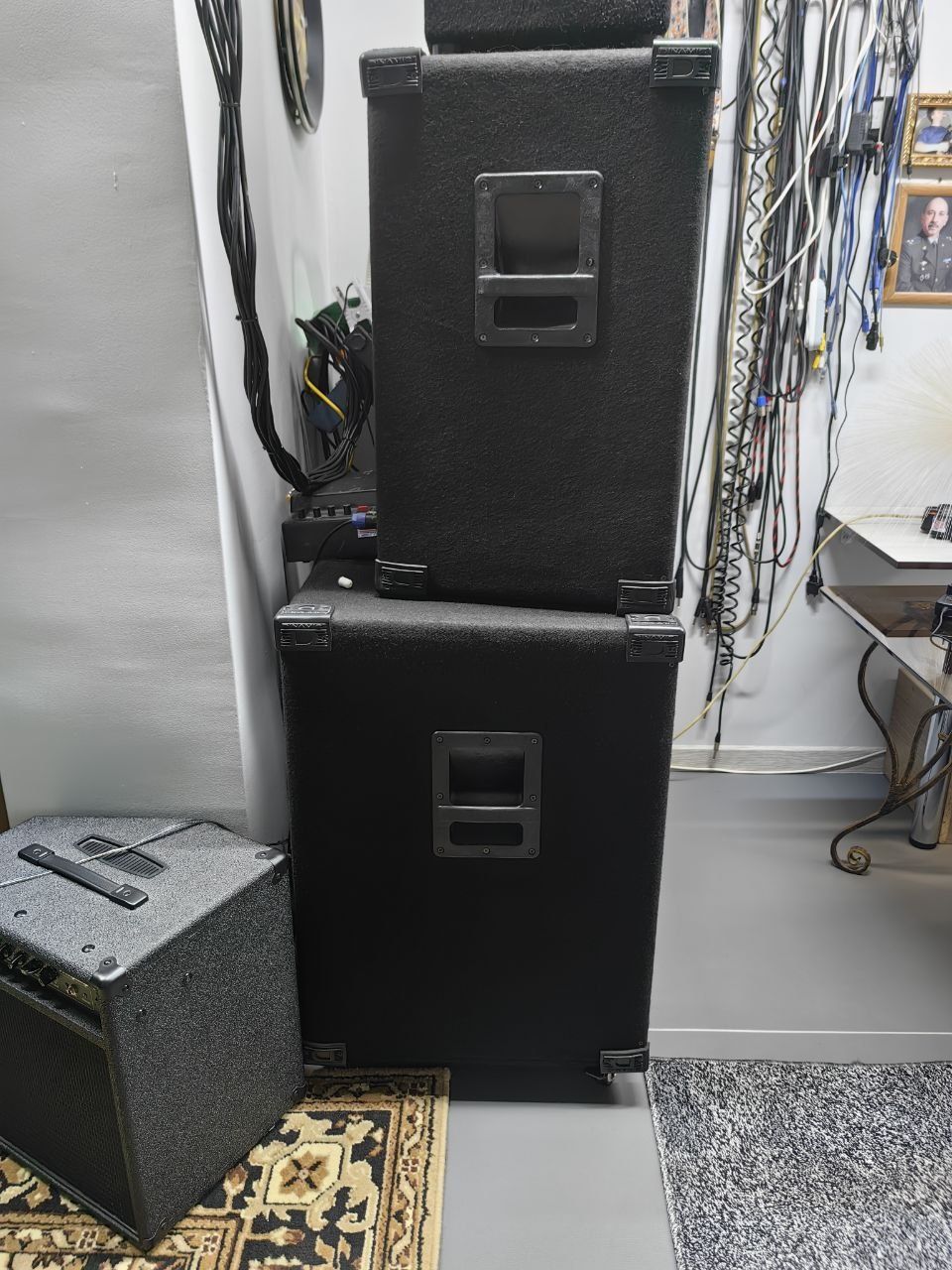 Продам усилителя и колонки 1000 W
