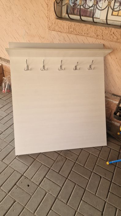 Вешелка киым ілгіш сатылады сост оте жаксы