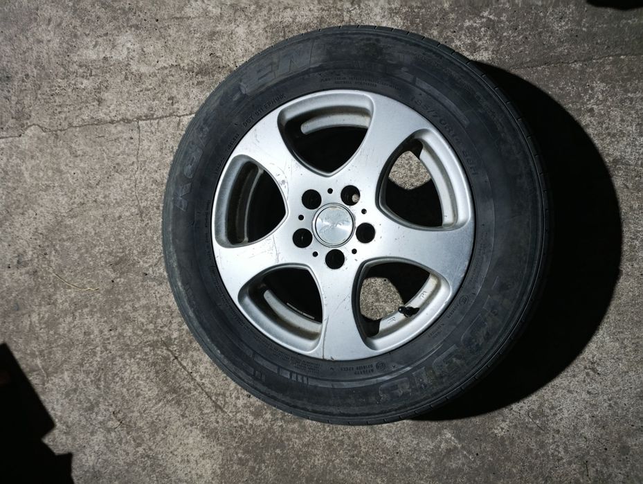 Продам диски с резиной