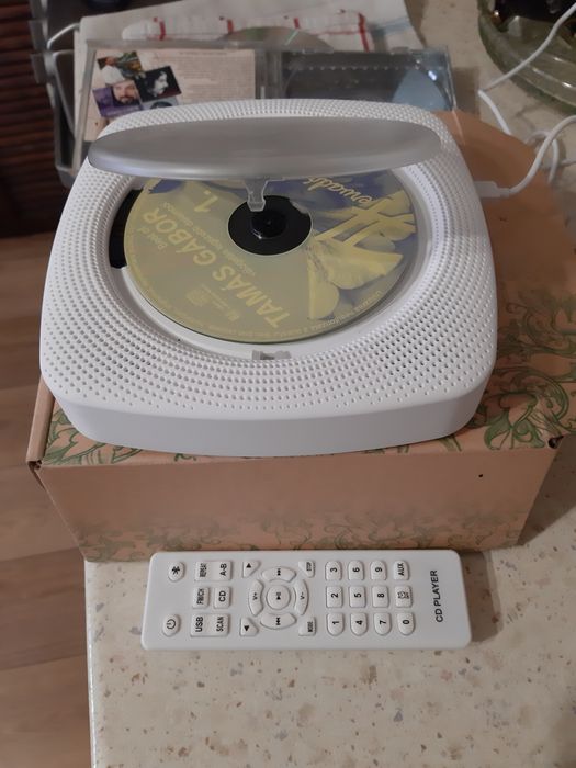 CD. player cu telecomanda