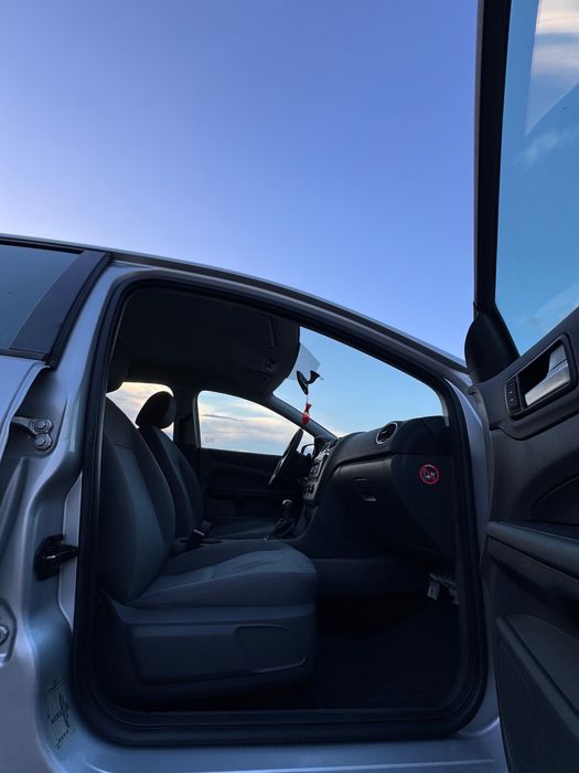 Ford Focus 1.6 2007г
