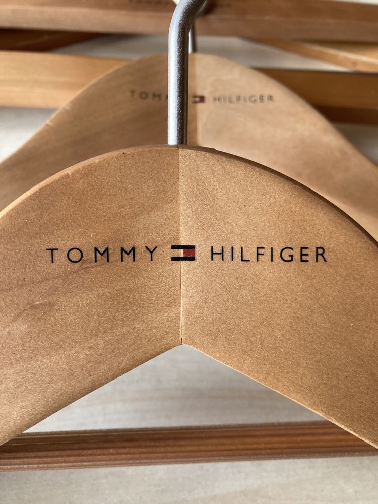 Umerase Tommy Hilfiger