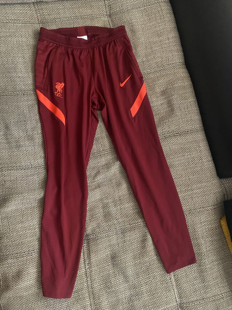 Liverpool nike tracksuit