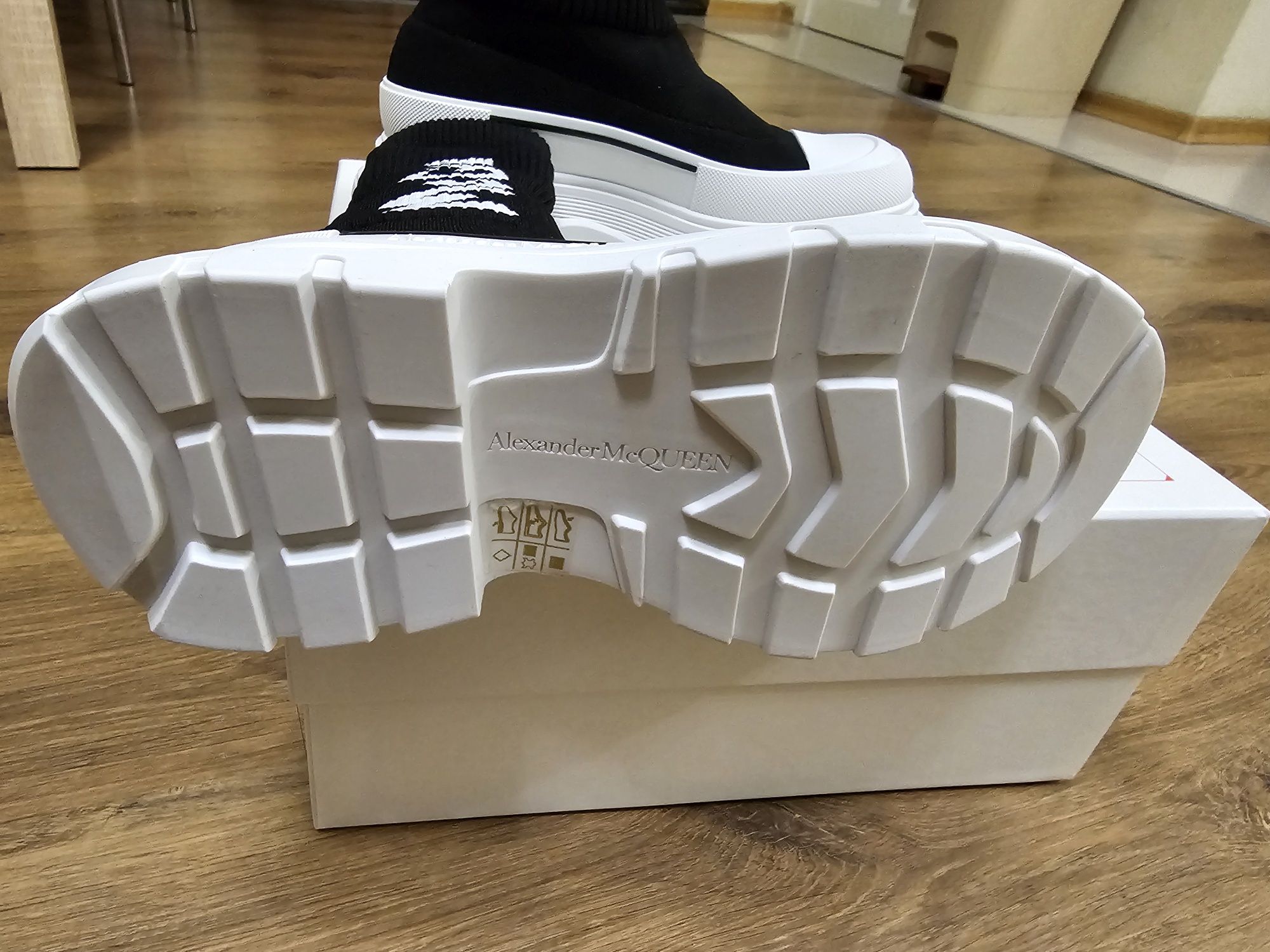 Оригинални Боти Alexander McQUEEN