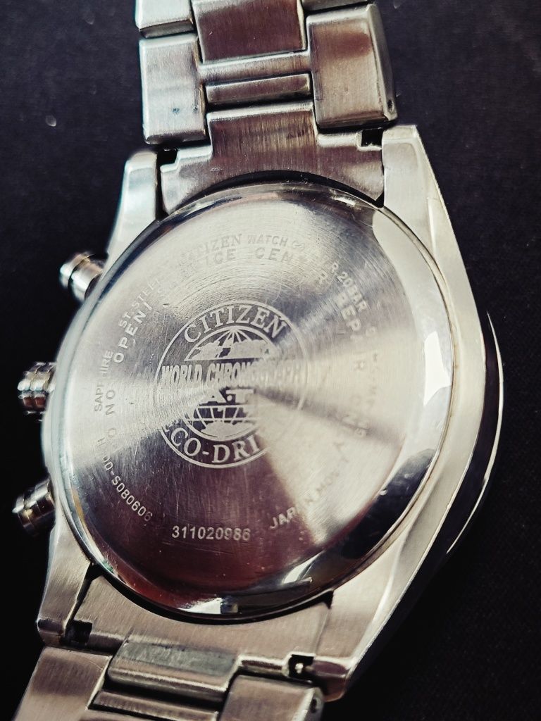 CITIZEN Eco Drive Radio controlled