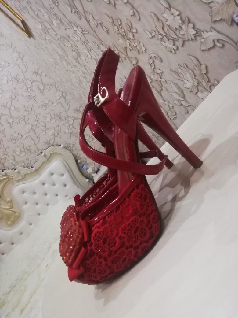 Красный Обувь босоножка
