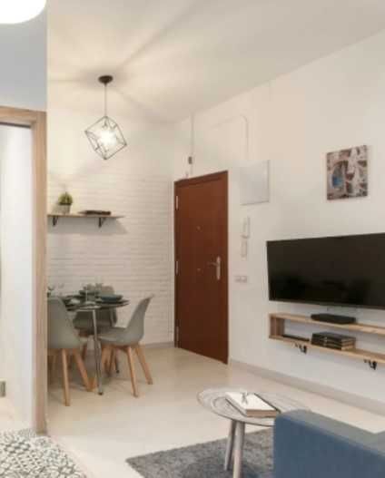 Дава се под наем Едностаен апартамент в Пловдив, Христо Смирненски - 44 кв.м за 214.2 € - Снимка #1