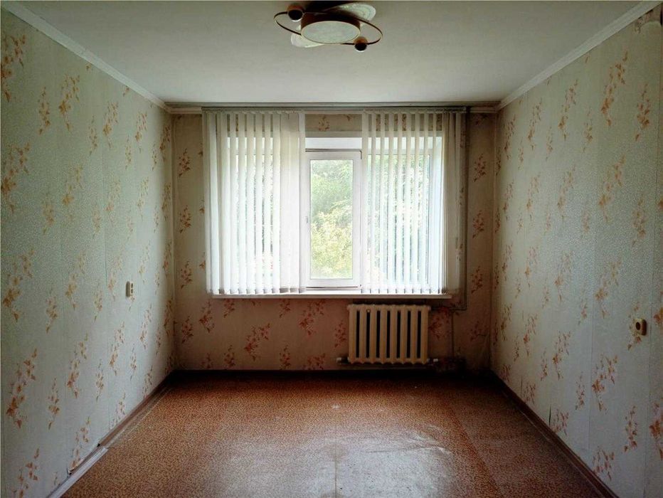 Продается 2‑ком кв. УП на 70кв-ле, панель  1986г. 2/12 доме, 49,7кв.м.