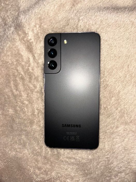 Samsung S22 128GB 5G