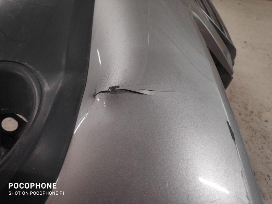 Предна броня Nissan Qashqai / Нисан Кашкай със забележки!