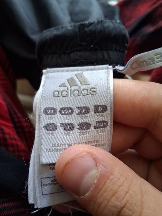 Мъжки Adidas шушлеков панталон