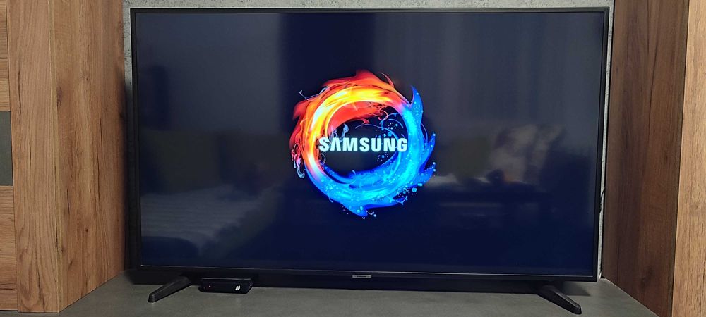 Samsung 50" 4K UHD Smart LED TV