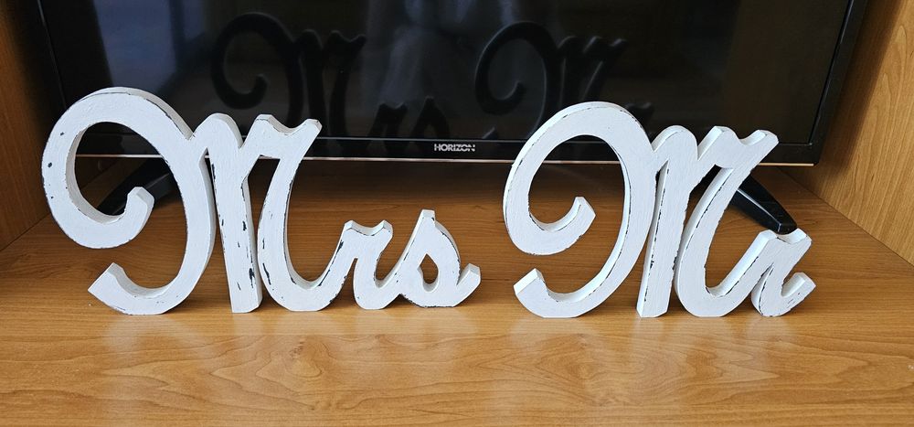 Ornamente nunta MR & MRS din lemn