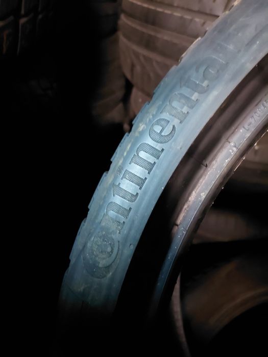 285/30/22" Continental 2бр.гуми