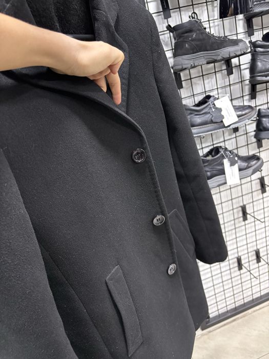 Продам Пальто новое