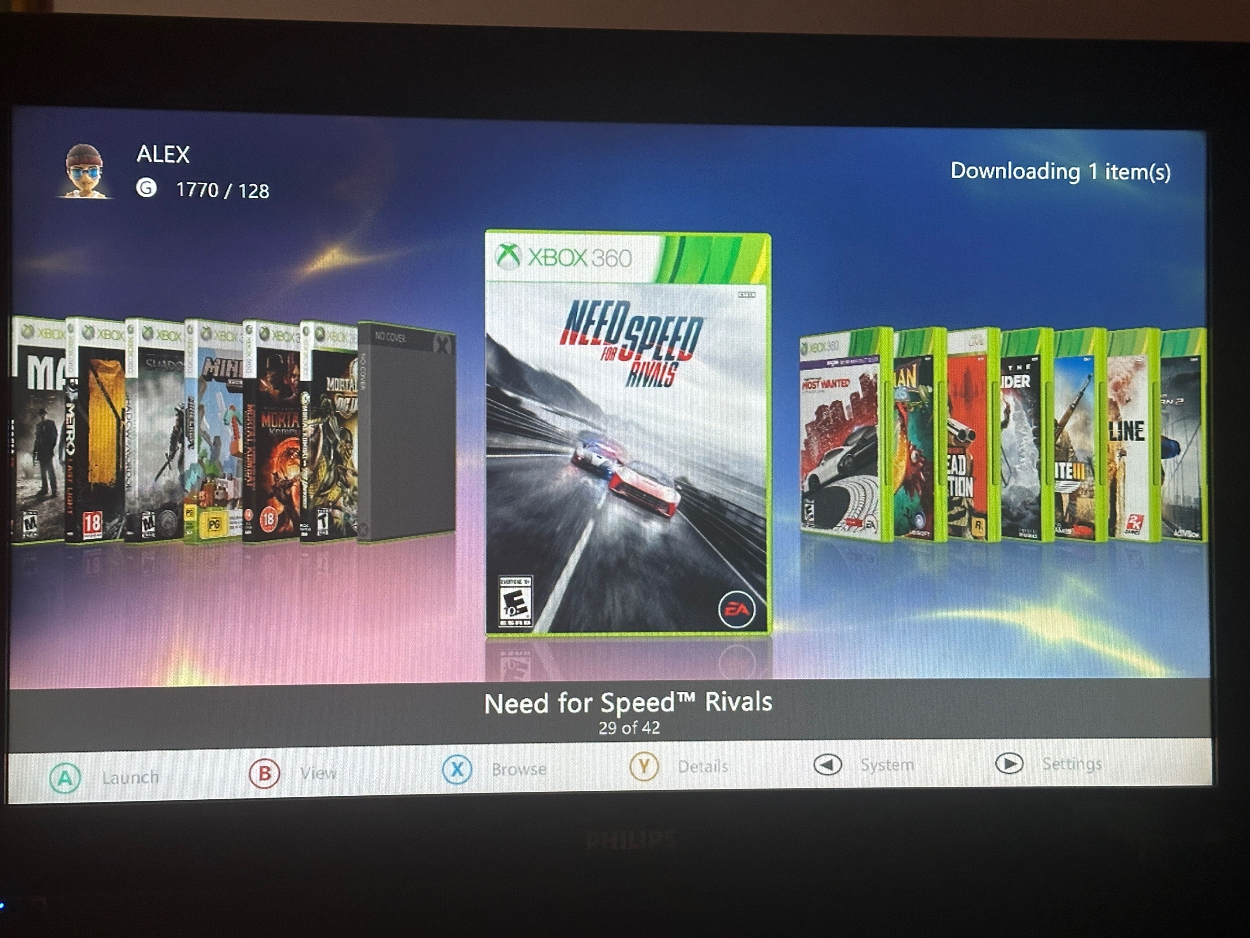 Xbox 360 modat 42 jocuri