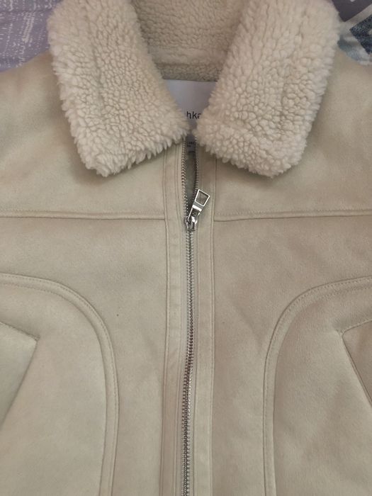 Късо яке на Бершка