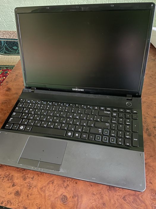 Samsung core i3 sotiladi