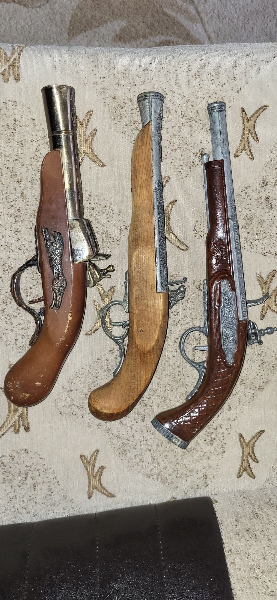 Pistoale Colectie Panoplie Vechi ( Londra 1760 , 1718 , unic , pistol)
