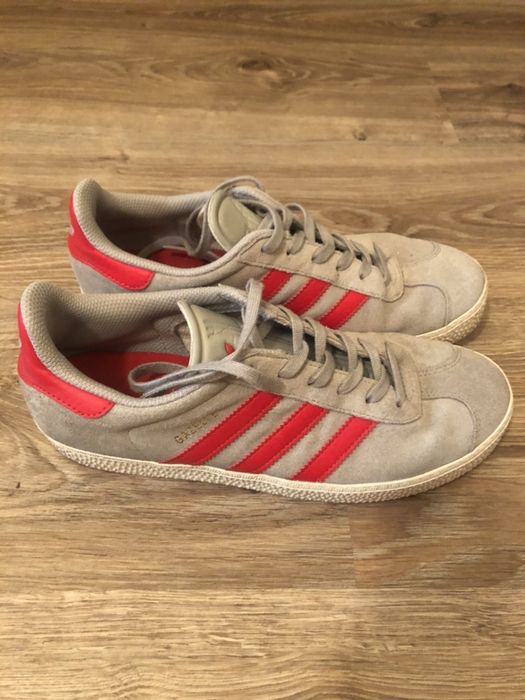 Дамски боти и маратонки