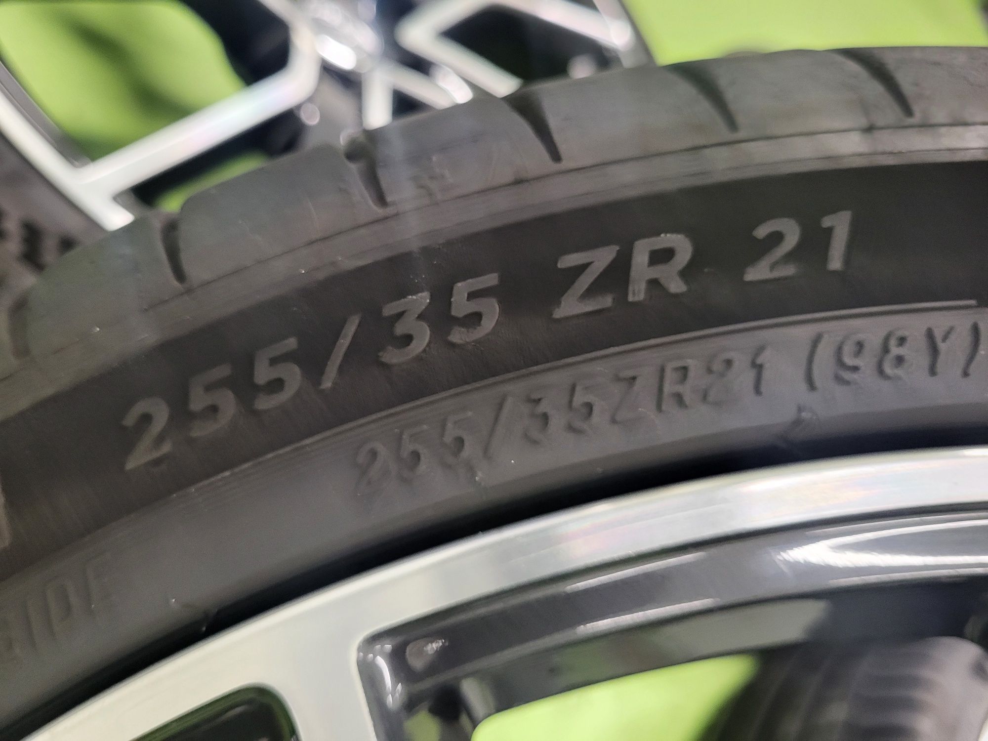 21 5x112 Audi S7 A7 255/35/21 5х112 ауди