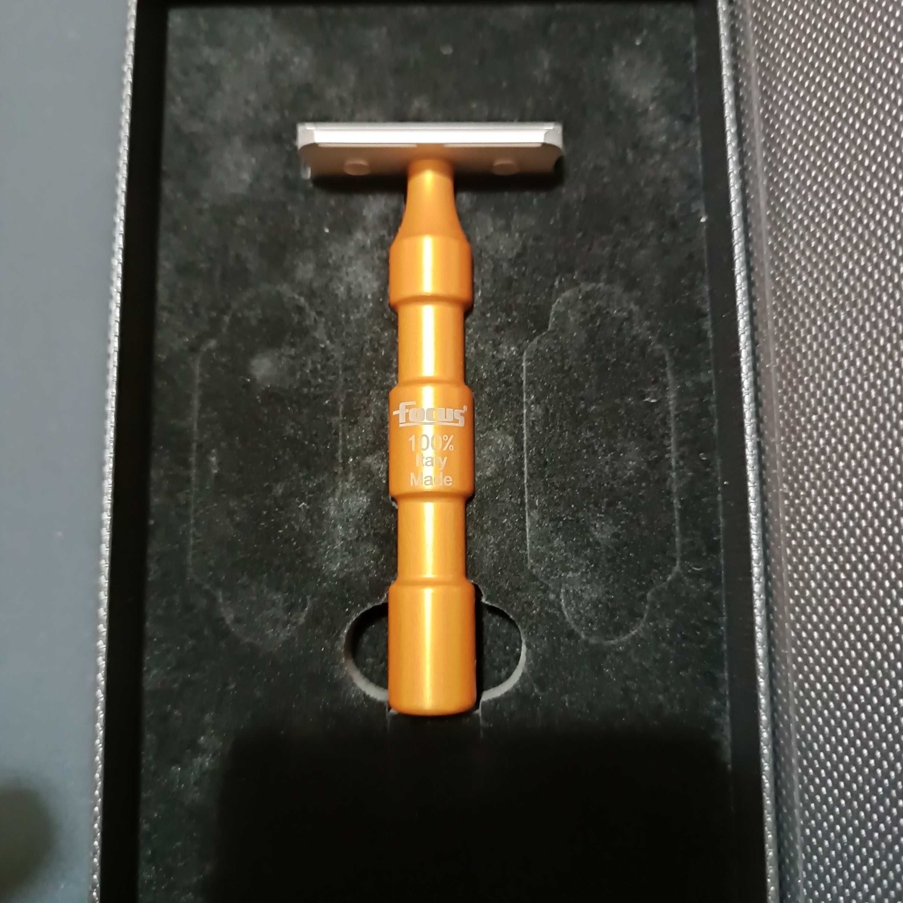Ножчета за бръснене Astra Superior Platinum Treet Personna Feather