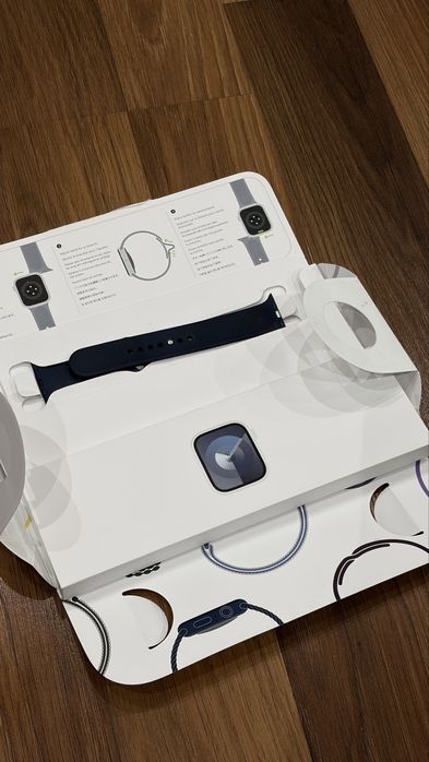 Apple Watch 9 series 45m