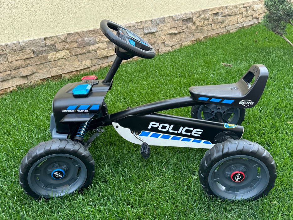 Kart cu pedale Buzzy, Police, Berg + sapca Berg