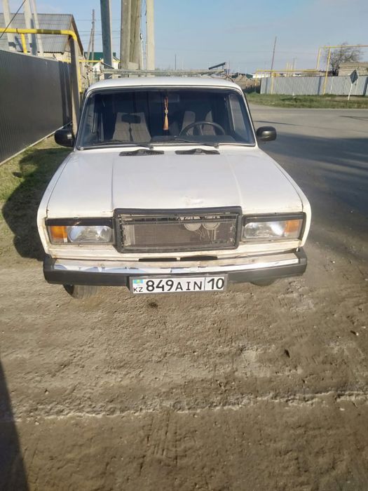 Lada ВАЗ 2 1 0 7